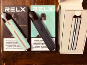 Relx Artisan Dark Stealth วิธีชาร์จ